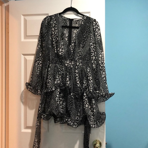 Black and white floral patterned dress - Picture 2 of 2